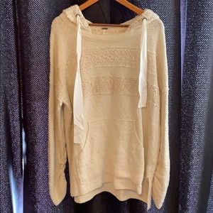 Free People Large cream sweater